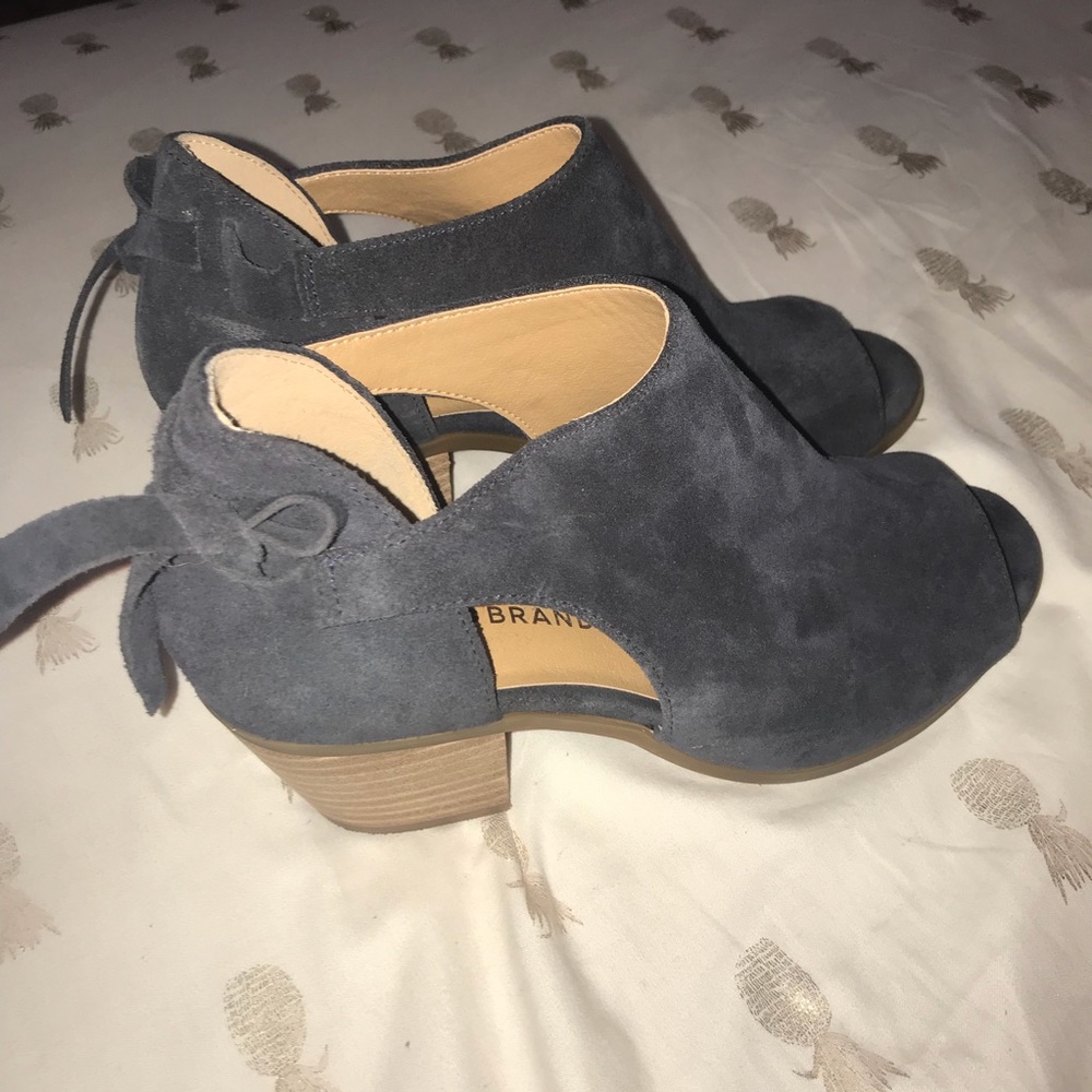 Lucky Brand Size 7 Booties